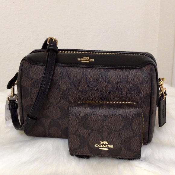 Coach Handbags - NEW💃Coach Set Bennett Crossbody and Wallet